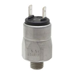   Váltó (hidraulikus) differenciálmű olajnyomás-kapcsoló New Holland 87384756