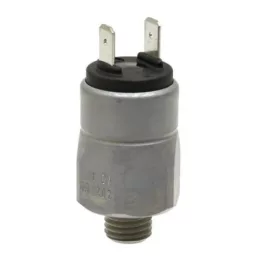   Kormányzás olajnyomás kapcsoló Case IH 87395493, 5115055, 82031395